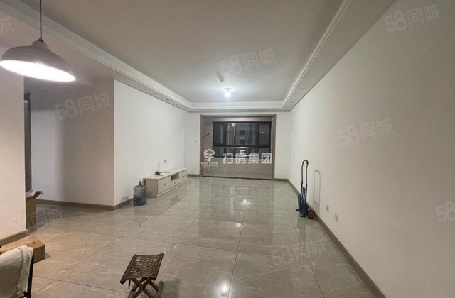 急售刚需    近徒骇河 次新小区 精装可拎包入住 出行便利