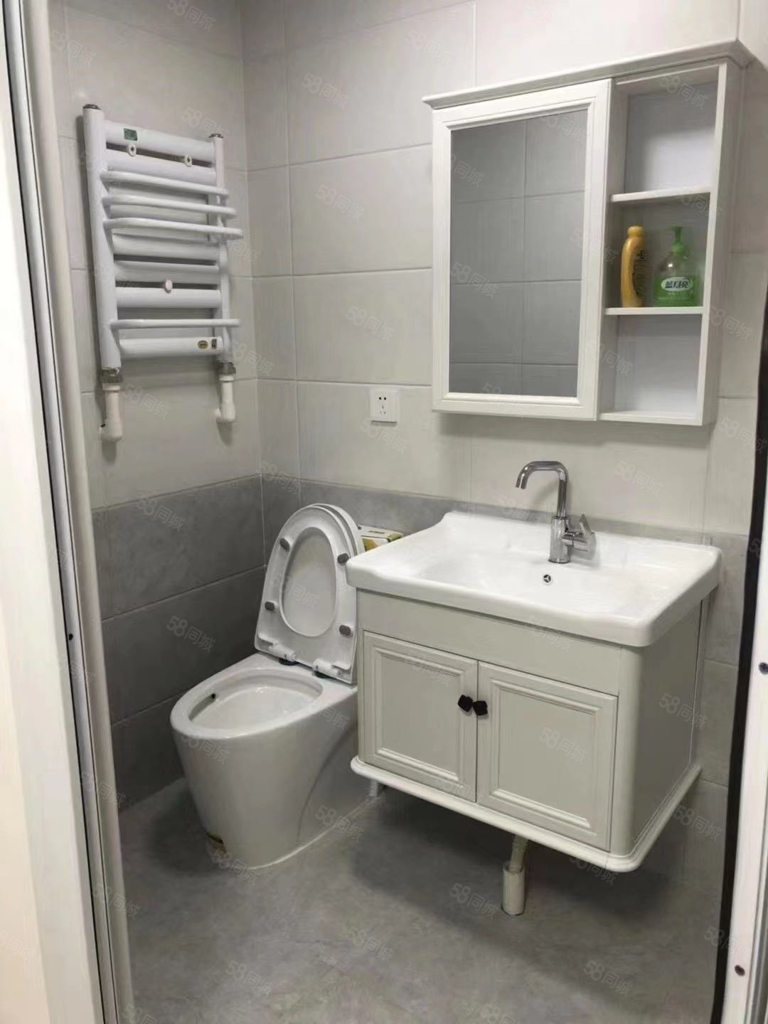 西新安一区2室1厅1卫55㎡南北17万