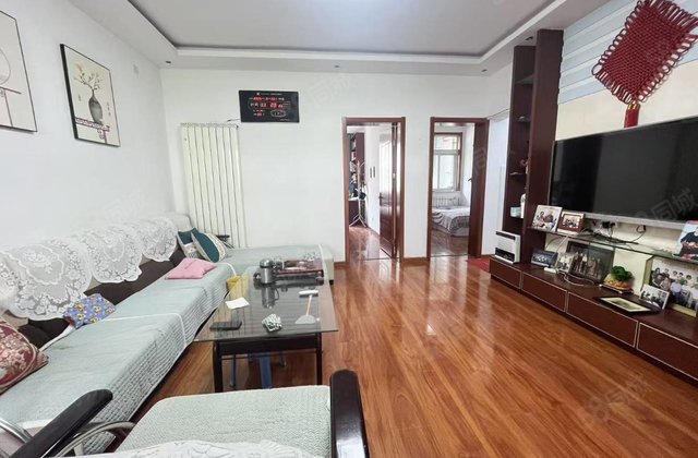 月亮湾 颐馨园 绿城 城市之尊 精装三室 停车方便