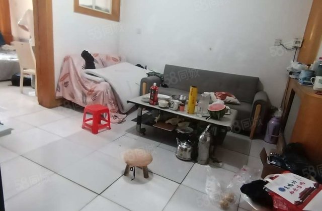 文轩本部，电业局四院，三室两厅一卫，户型方正南北通透