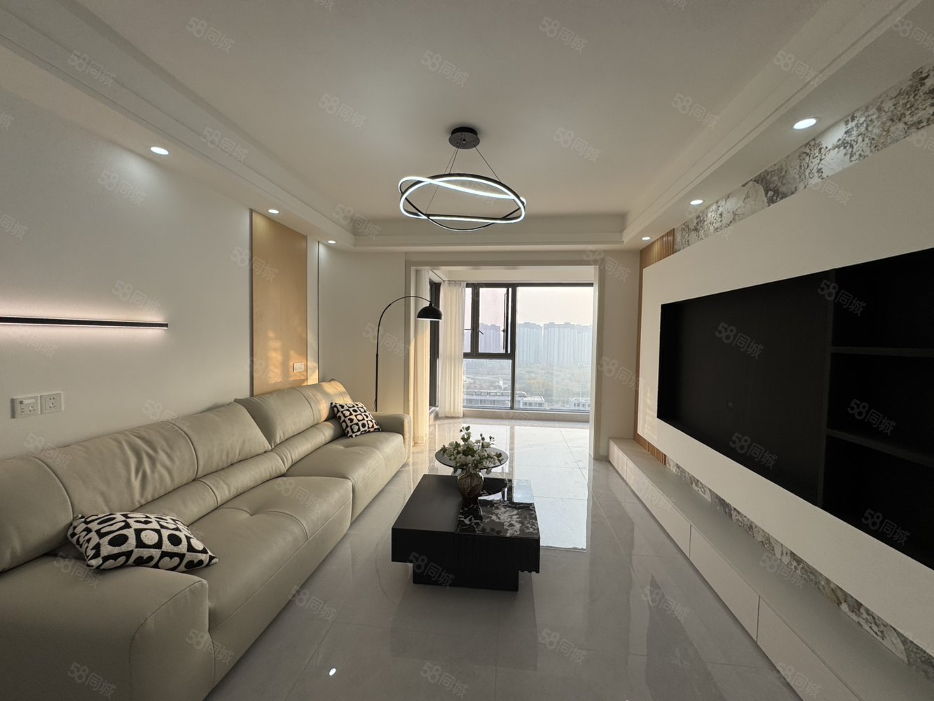 圣桦锦江天玺3室2厅2卫118㎡南北75万