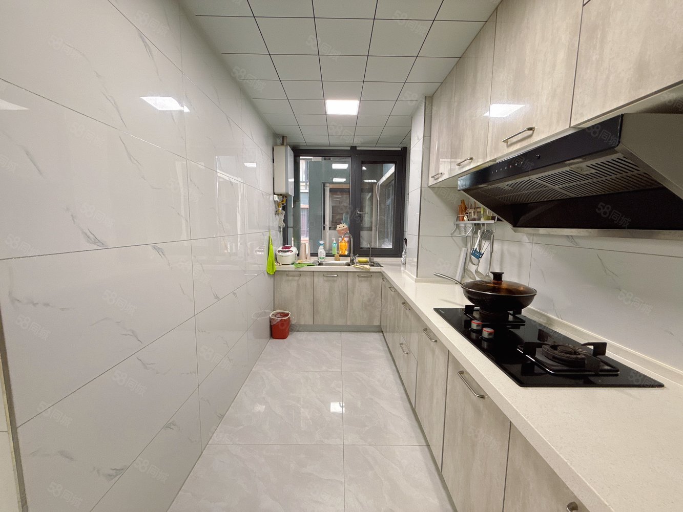 东风阳光城四期3室2厅1卫118㎡南北95万