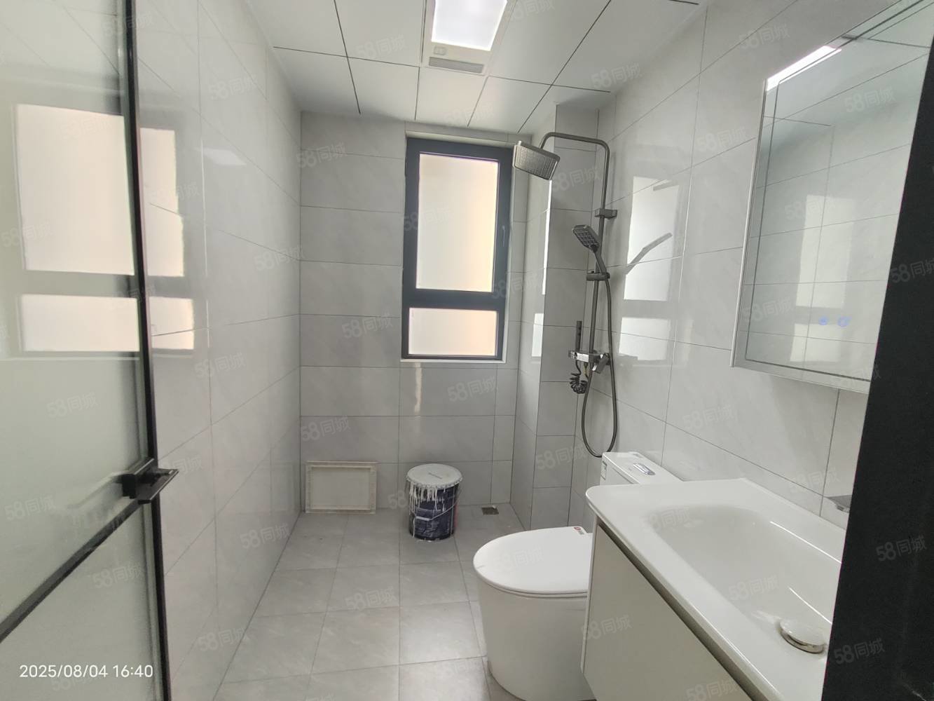 万达大都会公元3室2厅2卫116㎡南北70万