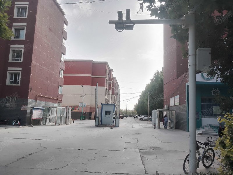 花园小区2室2厅1卫91.06㎡南北15万