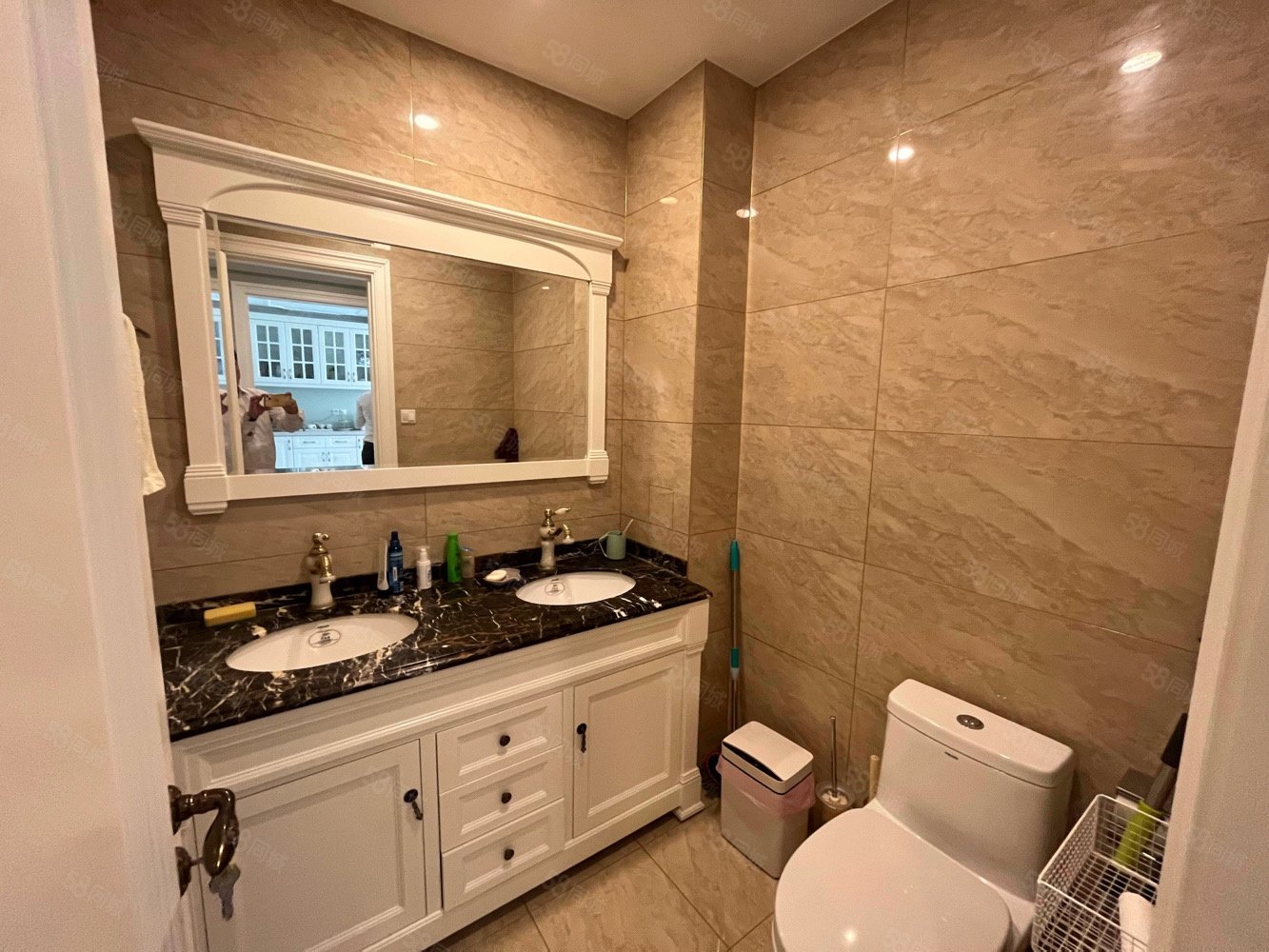 魯能7號別墅(西區(qū))4室2廳4衛(wèi)318㎡南北1049萬