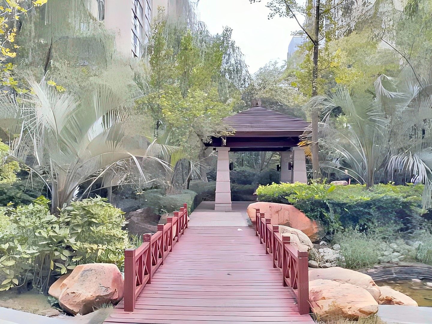 精装未住凤八地铁口花园社区天朗御湖精装三室满二可按揭