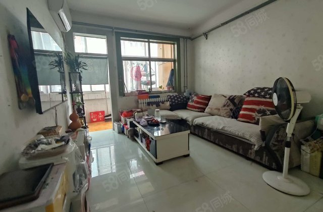 急售湖边凤凰台 管道局 精装三室 免大税 实验  位置好有储