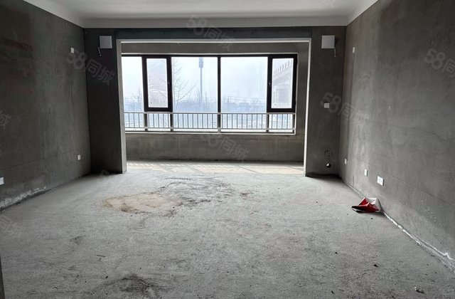 鲁商城市广场4室2厅179㎡120万二手房图片