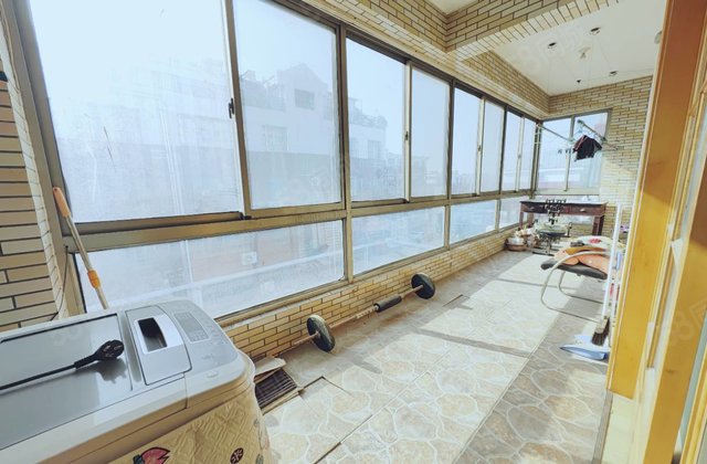 凤凰台 北关街 错层设计 167平，3楼 公路馨苑凤凰苑