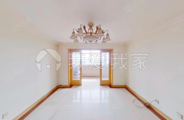 金泰城公寓3室2厅137.9㎡745万二手房图片