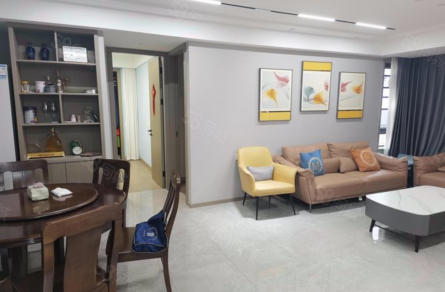 碧澜云府3室2厅109.32㎡165万二手房图片