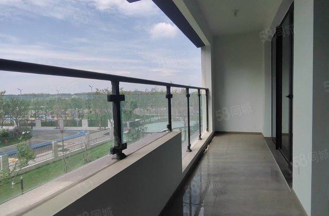 急售民生海通城市芳华 包大税送车储芳华澜园 财信学府印象