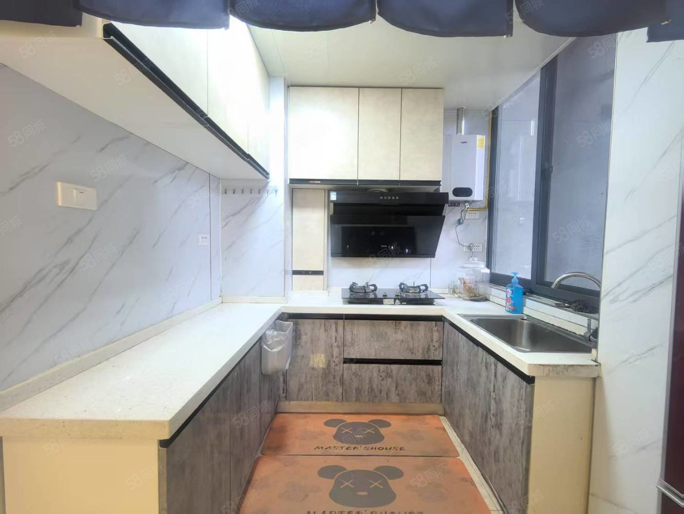 金煌天津港2室2厅1卫80㎡南北60万