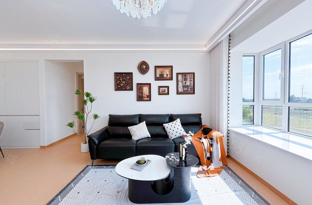 房东急售！民生凤凰城   培文 送车位储藏室环境好次新小区。