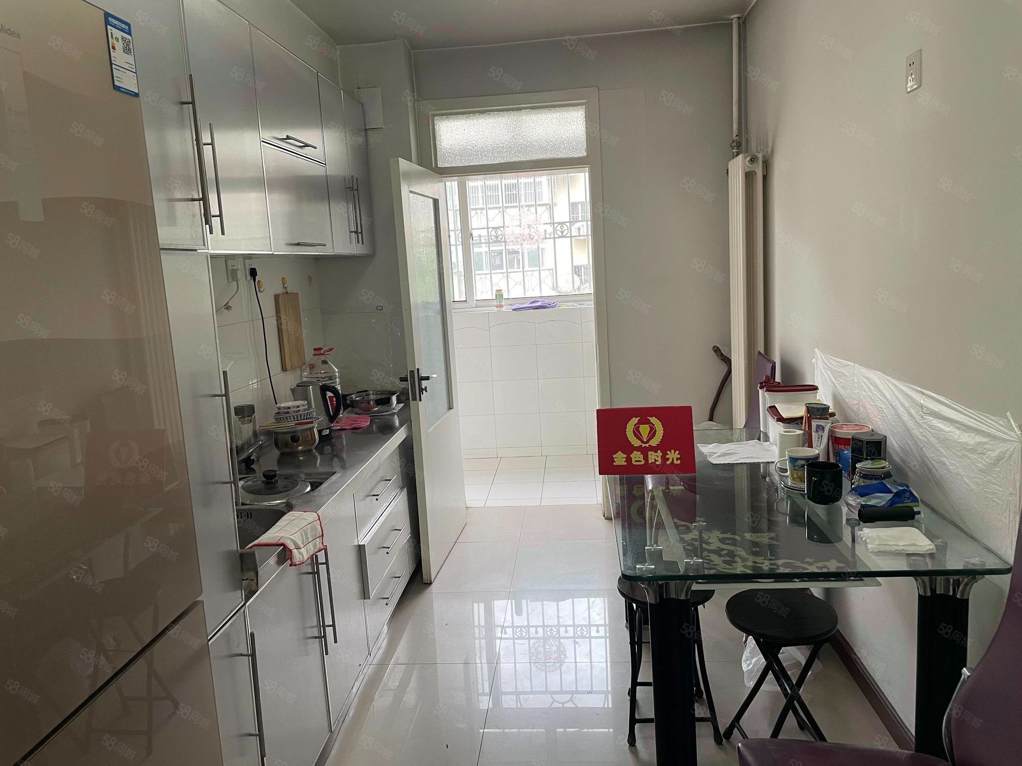 京溪小區(qū)3室2廳2衛(wèi)136.88㎡南北88萬