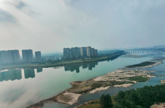 三江华府4室2厅138㎡57.8万二手房图片