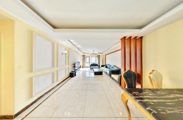 兰亭湾畔(一期)4室2厅141.79㎡113万二手房图片