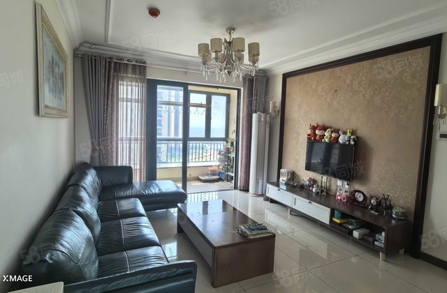 恒大名都136平精装3室带车位 楼层户型好 近文轩外国语一中