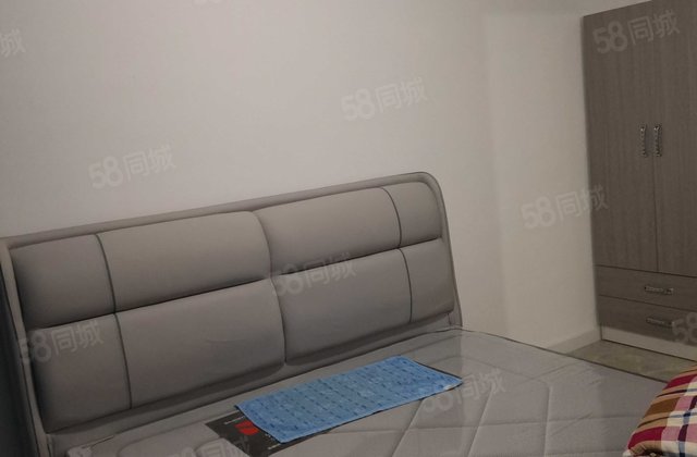 诚意出售 星光云创中心 中间楼层采光好 电梯房 好房来袭