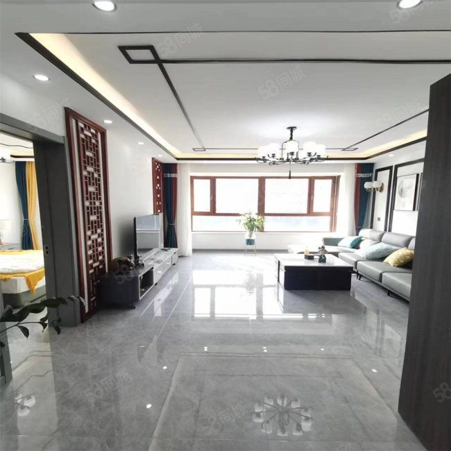 宜福九郡3室2厅2卫152㎡南北82.8万