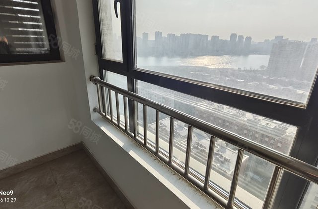 新房未住 徒骇河观景房 免大税 带车位储藏室 看房有钥匙