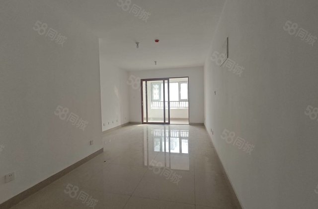 东昌湖边岳庄御府 次新小区 南北通透 带电梯 带车位 带储