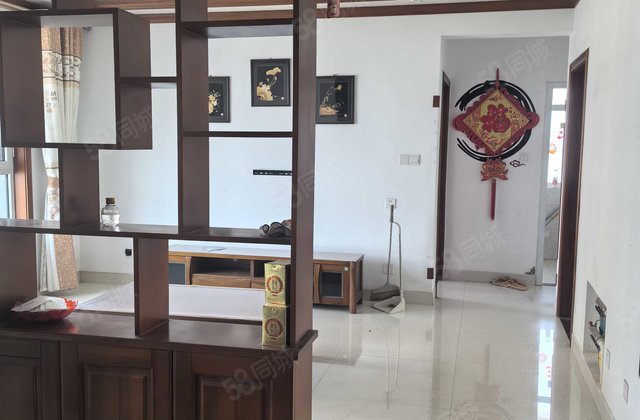 金柱大学城B区电梯房 小三居 板楼 精装好房 近医院！