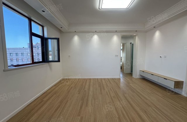 老东昌 兴华路   精装三室 联通公司  边户  拎包入住