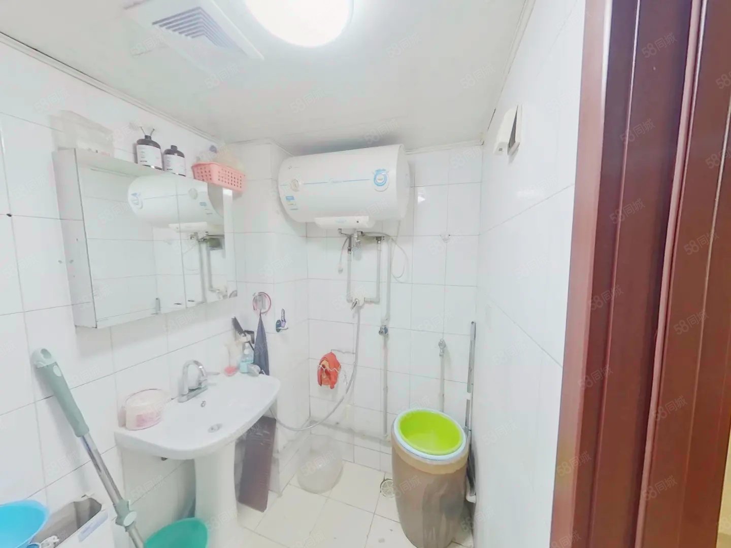 彩虹街區(qū)2室1廳1衛(wèi)73.81㎡南300萬(wàn)