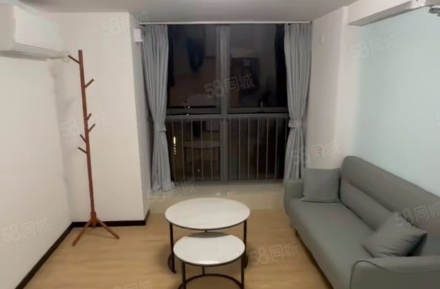 龙光玖龙台2室2厅43.74㎡35万二手房图片