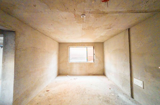 缘梦苑4室2厅179㎡79.9万二手房图片