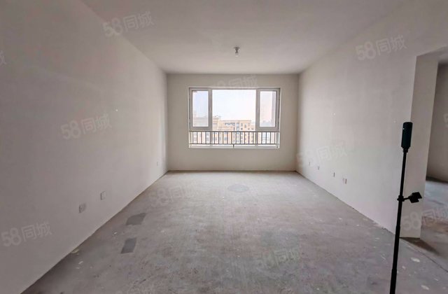 中冶德馨苑3室1厅140㎡88万二手房图片