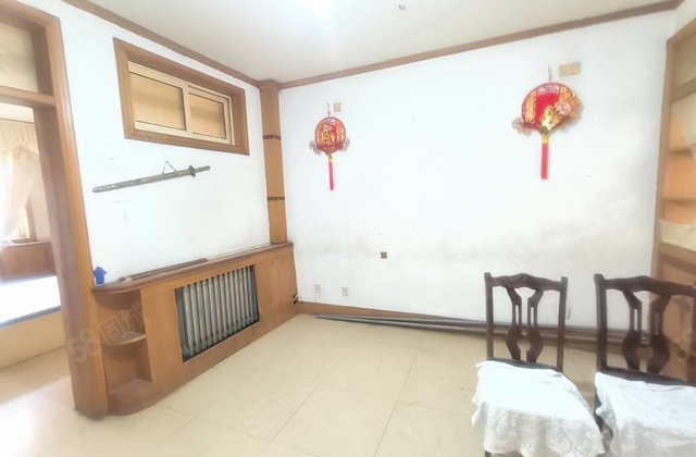 急售 铁路安民  孝心1楼 房东急售 看房方便