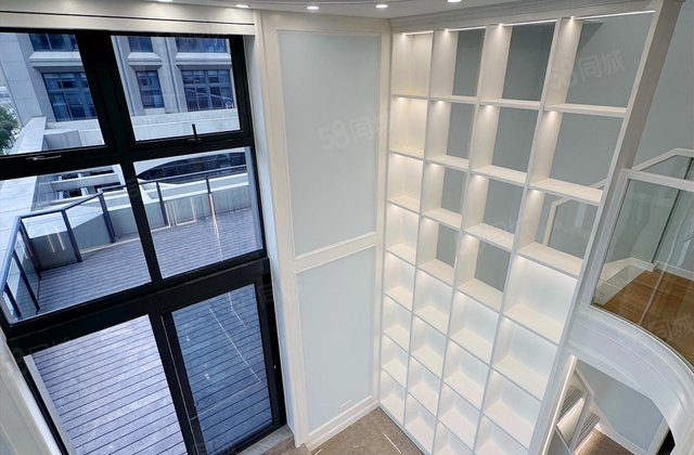 三益公商厦2室2厅35㎡40万二手房图片