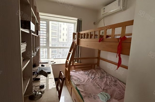 文轩  一中  外国语  新东方龙湾精装固定车位