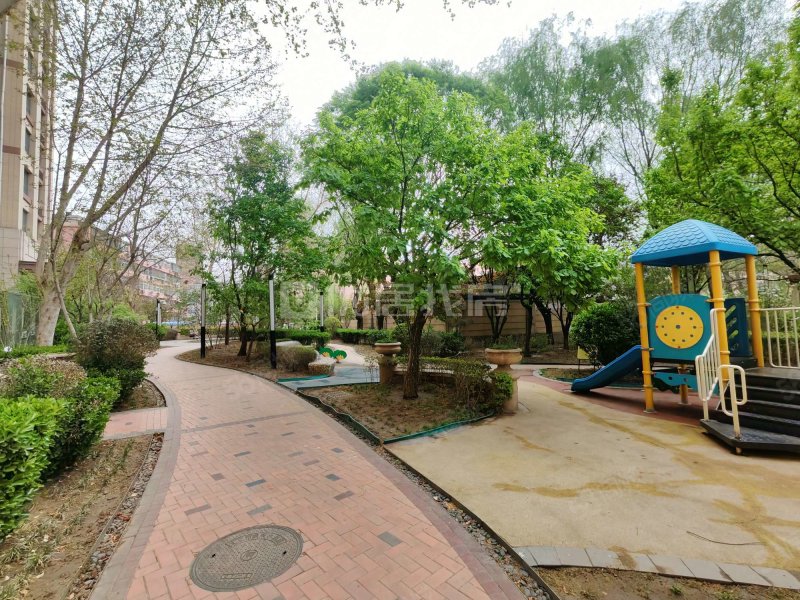 萬方家園(通州)2室1廳1衛(wèi)77㎡南388萬