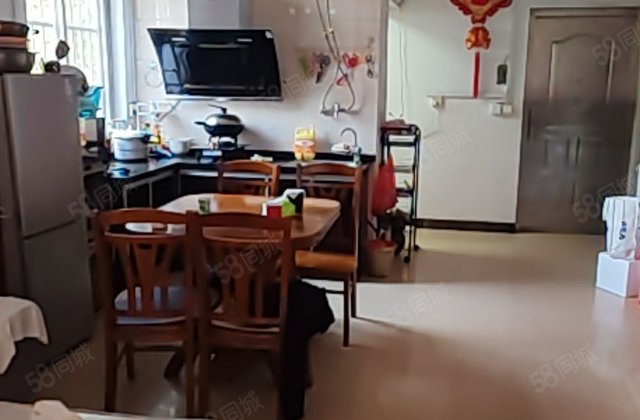 抗战路108号住宅楼2室2厅85㎡65万二手房图片