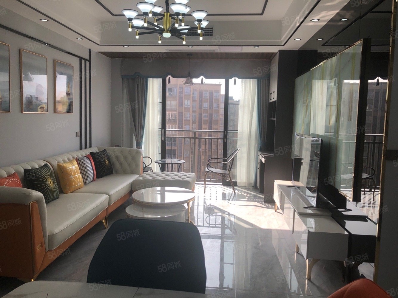 东方家园龙城3室2厅2卫85㎡南51万