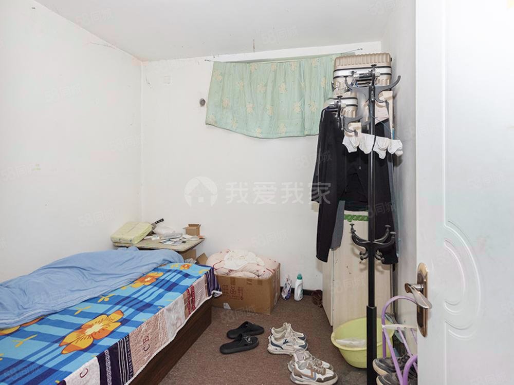 江南山水(別墅)7室3廳5衛(wèi)264.31㎡南北1399萬