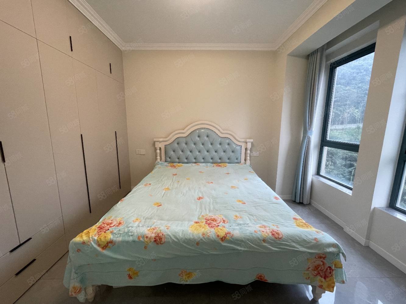 和昌国际城二期4室2厅1卫110㎡南北69万