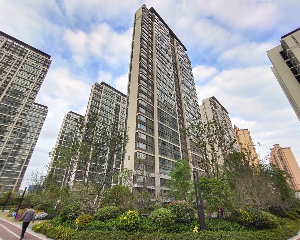 【江畔都会上城, 江畔都会上城小区详情,房价走势,房源,业主论坛】