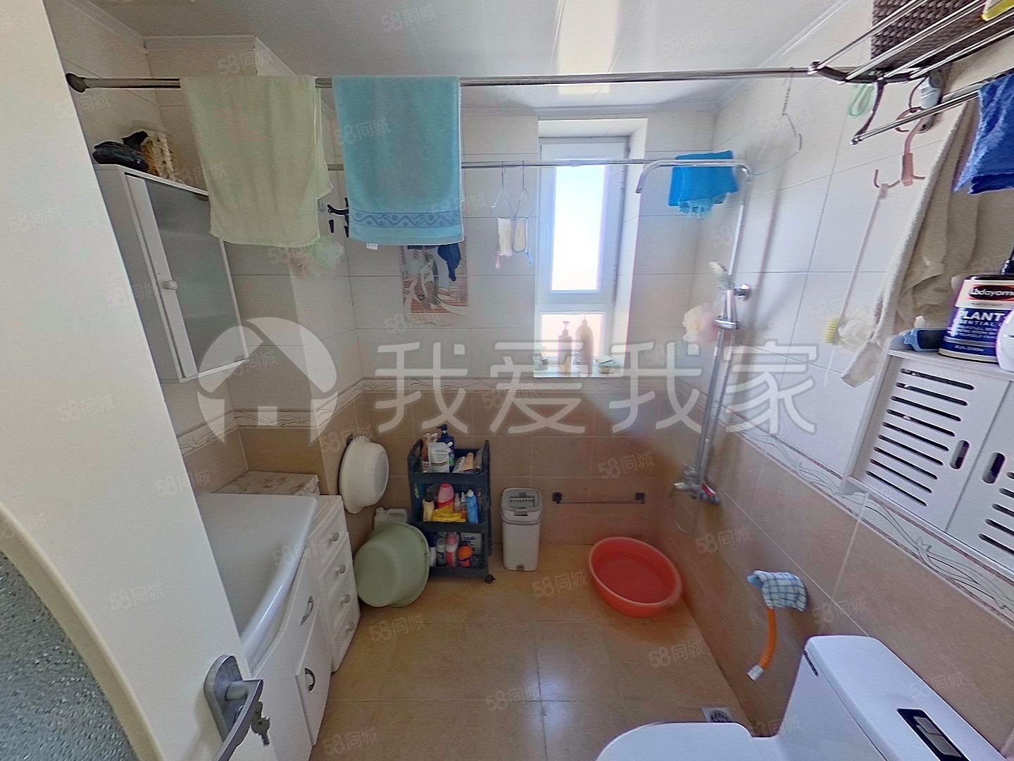 金惠園二里5室2廳2衛(wèi)150.05㎡南北380萬