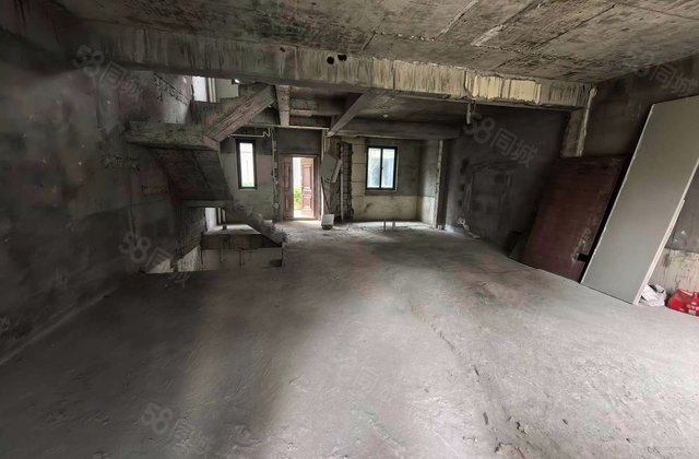 玉融正荣府(别墅)8室3厅143㎡255万二手房图片