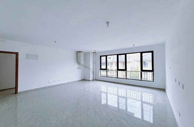 新一中，外国语旁，观棠阅境，边户，送车位储藏室