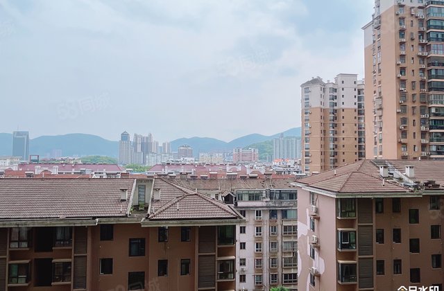 扬子玉龙湾3室2厅134㎡82万二手房图片