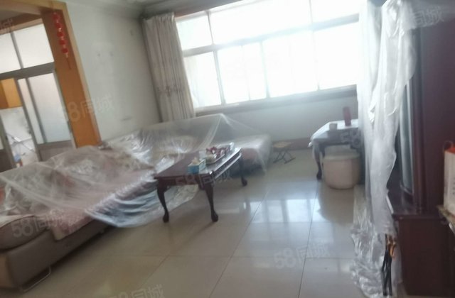 环城湖边 电梯洋房 市财局家属院 三室朝阳 双阳台 房东急出