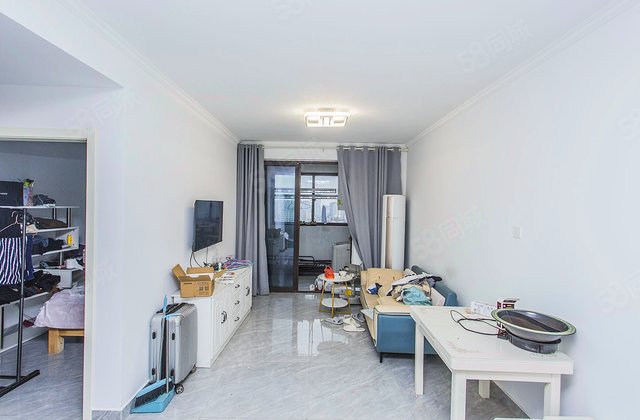 大富鸿学府3室1厅90.12㎡245万二手房图片