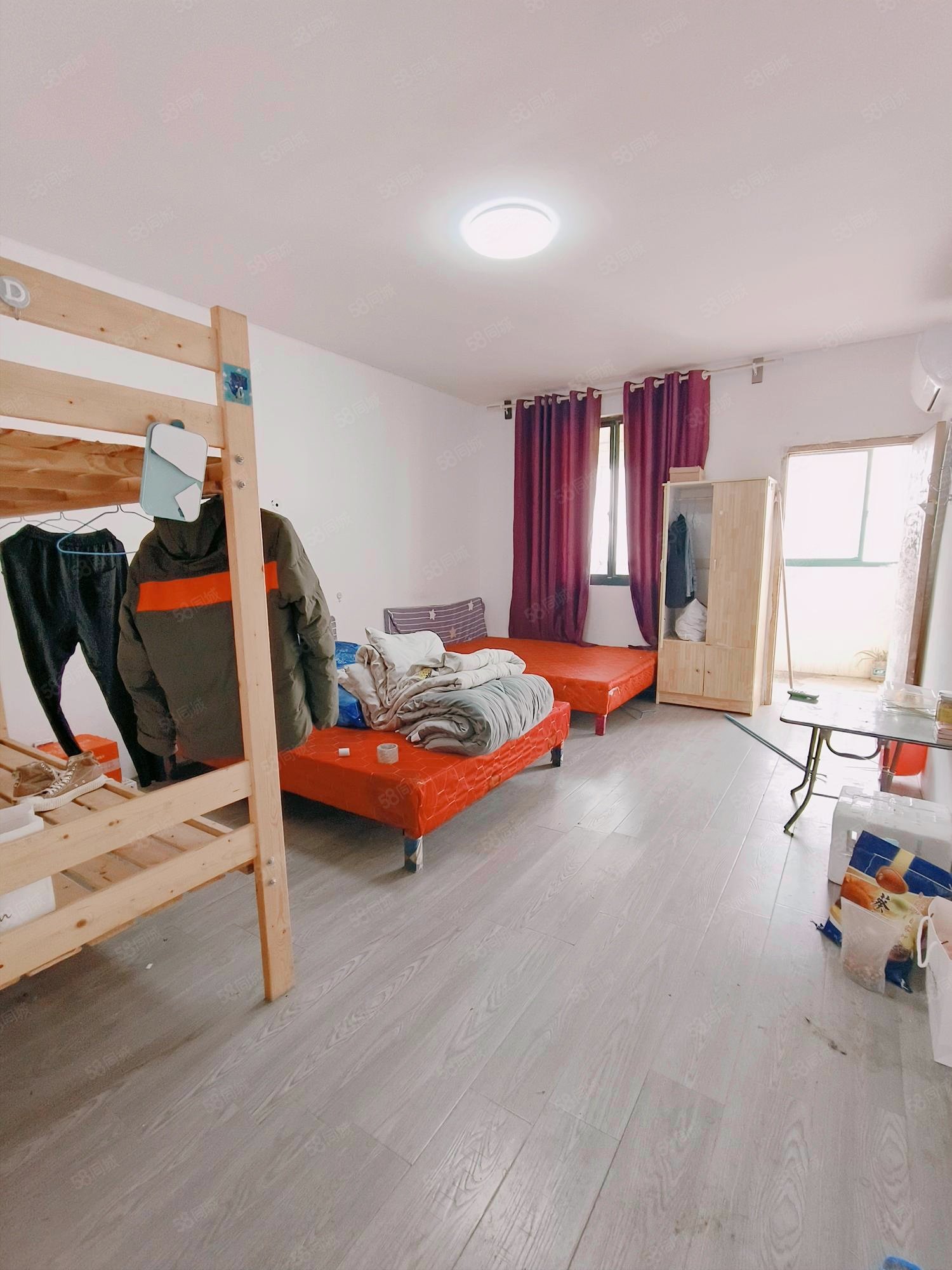 杰士德旁红杨花园三房出售,周边生活配套齐全