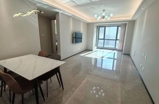 融创海逸长洲2室2厅89.96㎡88万二手房图片