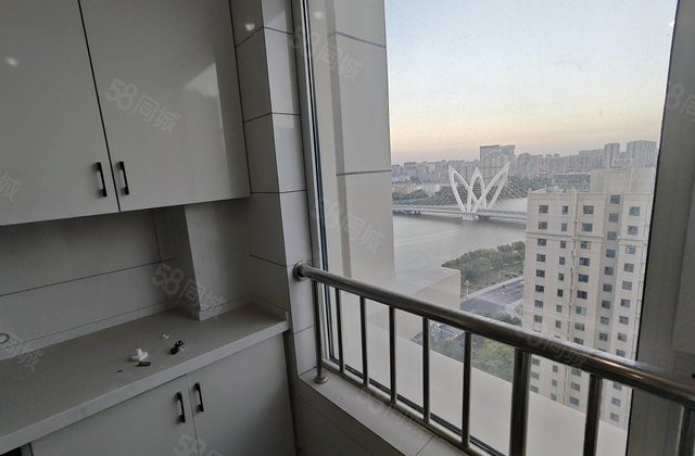 昌润莲城 精装未住 中间楼层 免大税 带储藏室 看房方便